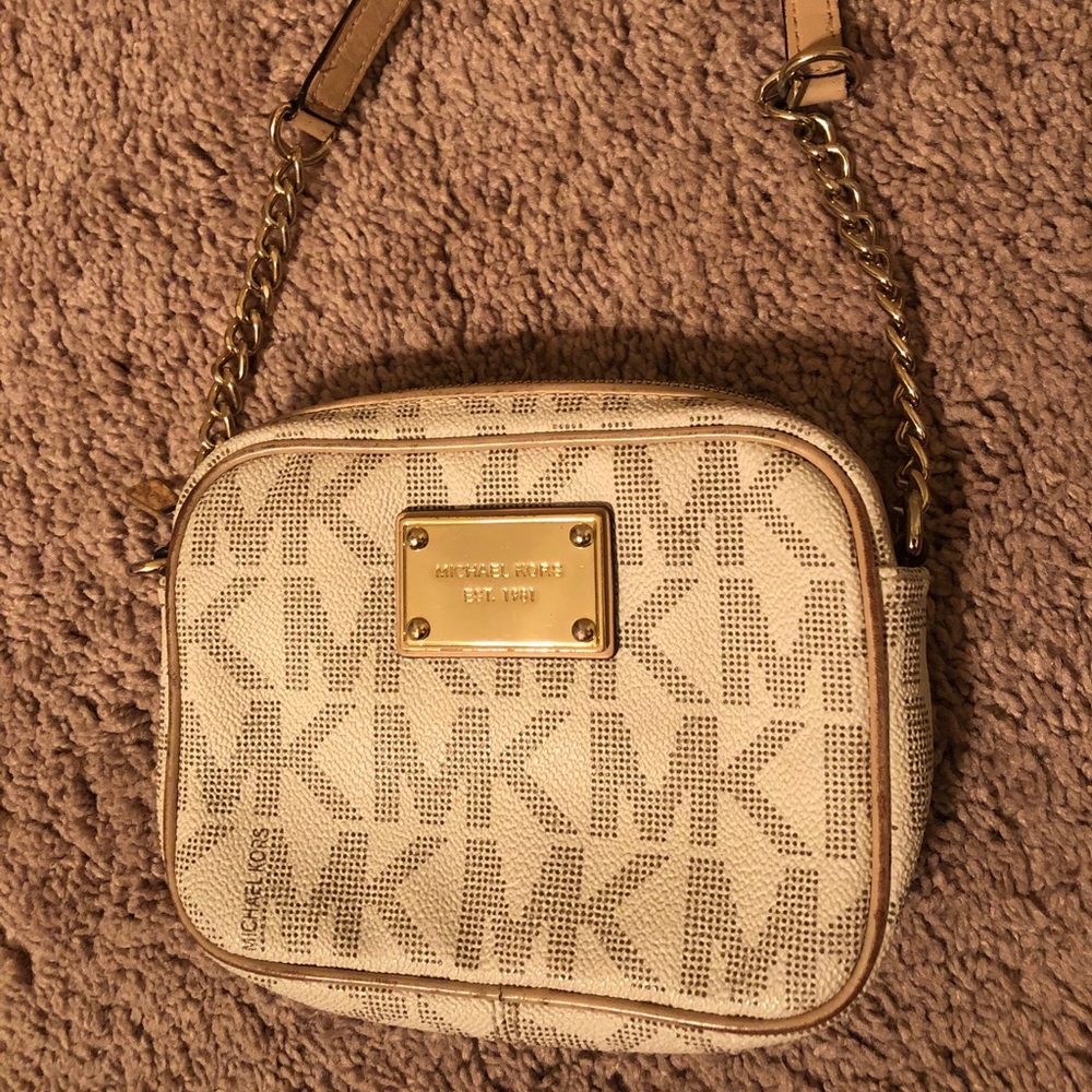 Michael Kors Crossbody